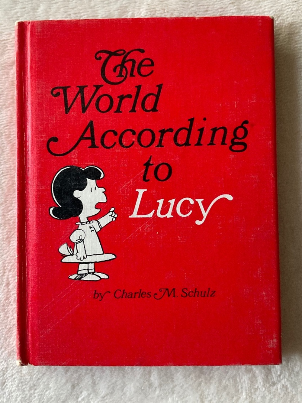 VTG- 1967 Peanuts, the world according to Lucy hardcover Charles Schulz